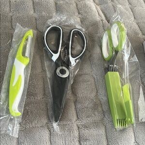 Kitchen scissor set, peeler, scissor and multi cut scissor